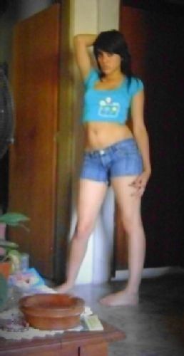 _- Tremenda atrevida -_: Cynthia