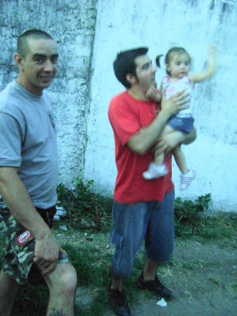 _- Tremenda atrevida -_: K